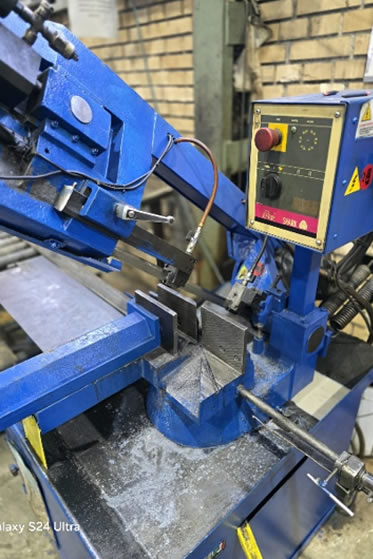 Metal saw Image