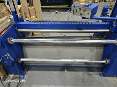 Paper slitting line Image